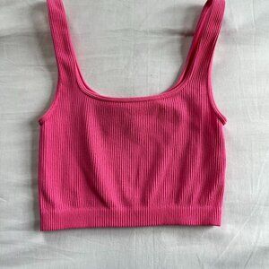 Pink tank top